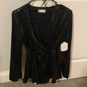 NWT BLACK SEQUIN ROMPER SIZE SMALL- Alter’d State